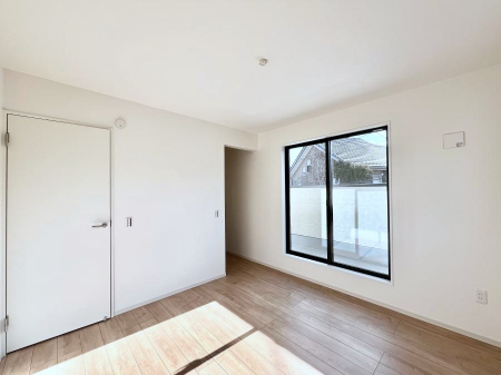 ���̑����ρ@�i�`�������ȃt���[�����O�͂ǂ�ȃC���e���A�ɂ��}�b�`�B  