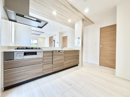 Lb`@Ƃ肠Lb`ł͂ƑƊył܂B