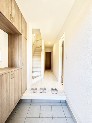 ���ց@�Ƒ��̋A��₨�q�l�������������}���錺��  