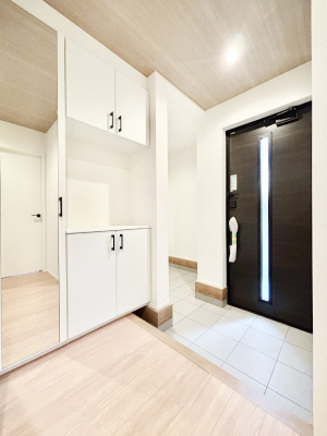 ց@~[tV[Y{bNX͂oO̐gȂ݃`FbNɕ֗