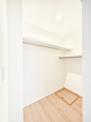 ̑@ߗނnK[Ɋ|܂܎[łWICBߗނ̐ڂ₷ĕ֗łI