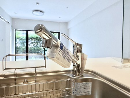 ̑ρ@łȂB̐ŐƏ򐅂gB