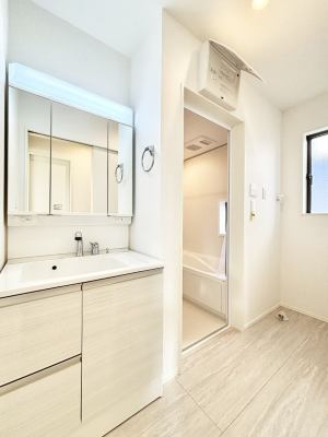 ���̑��@������������ʉ��ώ��Œ��̐g�x�x�����K