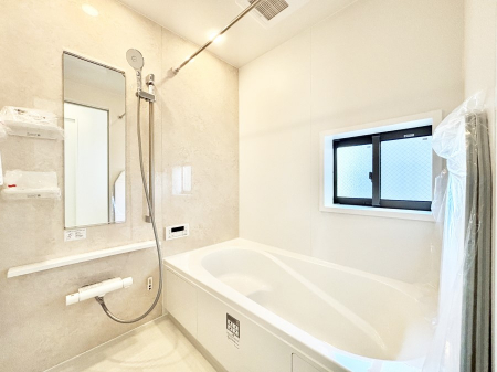 �����@����̔�������Ă���閾�邢�������̂���o�X���[��