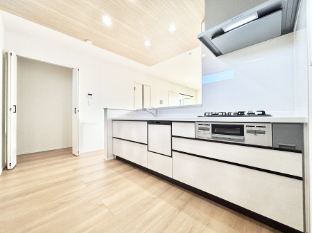 �L�b�`���@�L�X�Ƃ����g������̗ǂ��L�b�`���œ��X�̂��������y�����Ȃ肻��