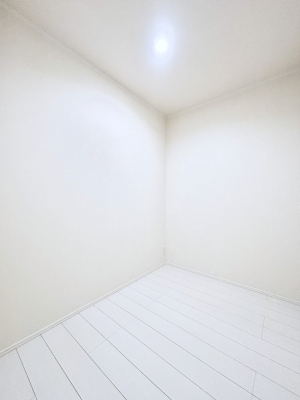 ̑ρ@Ղ̔[˃Xy[XŉKɕ点   