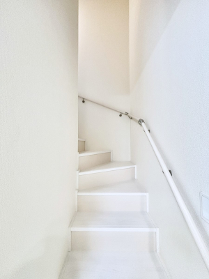 ̑@Ki͎肷tȂ̂ŏȂq܂₲̕Sł  