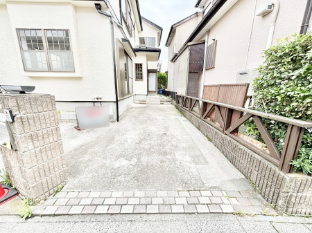 �@�J�[�X�y�[�X�L