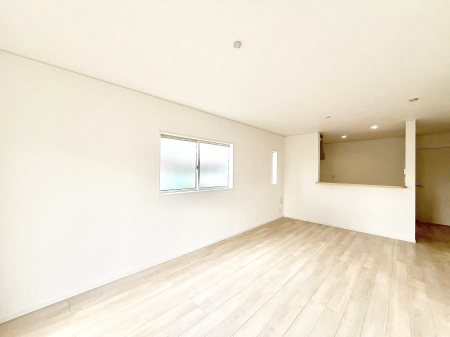 ���r���O�@�Z�ޕ��̌��������o�����A�C���e���A���l����̂��y���݂ȃ��r���O�ł��I 