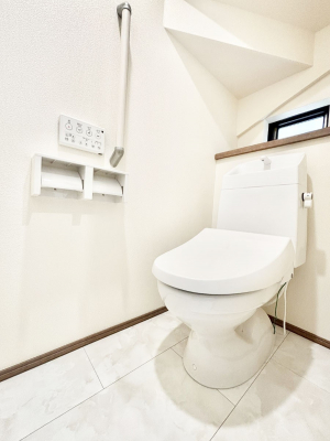 gC@gC͈ŜQӏĨo^o^SłB 