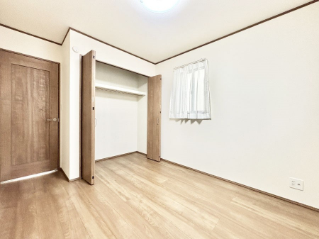 ̑ρ@g₷`ŃxbgƋ̒uɂ邱Ƃ܂B 