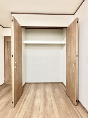 [@m̃N[[bgBŝŌ̈ߗނ܂܂B