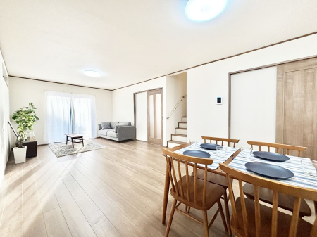 rO@邢zA͋̕Cɖ郊rOE_CjOB   