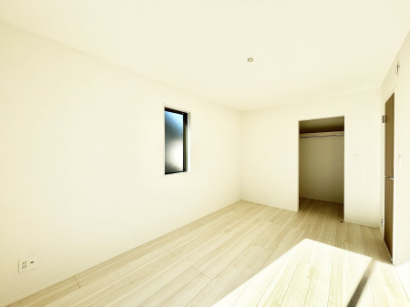 ���̑����ρ@�i�`�������ȃt���[�����O�͂ǂ�ȃC���e���A�ɂ��}�b�`�B  