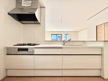 �L�b�`���@���r���O�����n����l�C�̃J�E���^�[�L�b�`���B �Ƒ��������Ȃ���Ǝ������邱�Ƃ��ł��܂��B