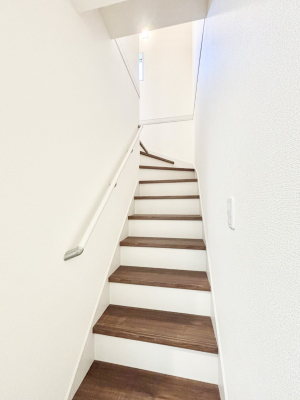 ���̑��@�K�i�͎肷��t���Ȃ̂ŏ����Ȃ��q���܂₲����̕������S�ł�