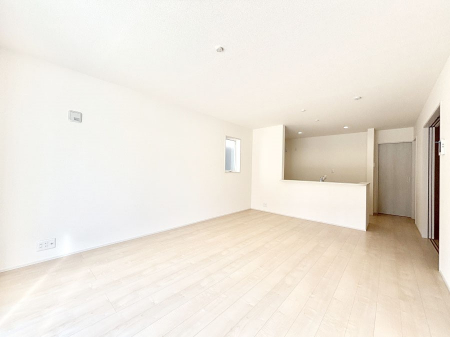 ���r���O�@�Z�ޕ��̌��������o�����A�C���e���A���l����̂��y���݂ȃ��r���O�ł��I 