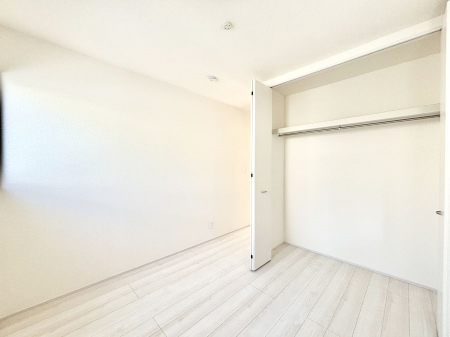 �q�������@�q�������ɂ��������߂Ȏ��[�X�y�[�X�����Ղ�̋���