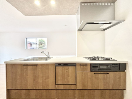 �L�b�`���@�������������I�ɁA�y�����I�V�X�e���L�b�`��  