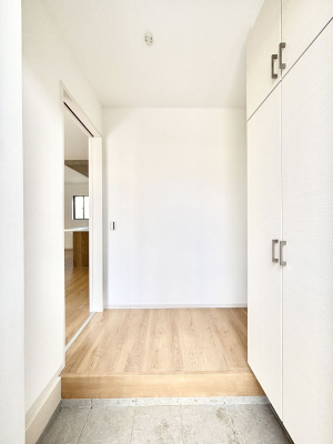 ���ց@�Ƒ��̋A��₨�q�l�������������}���錺��  