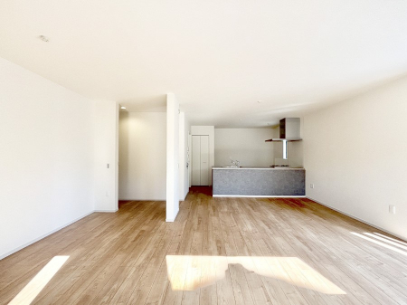 rO@Ƒ̓₩Șbŕ܂閾邢rO