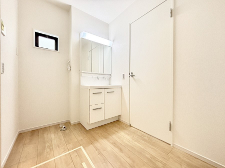 ̑@邢ʏ͖̐gxxyłႢłB    