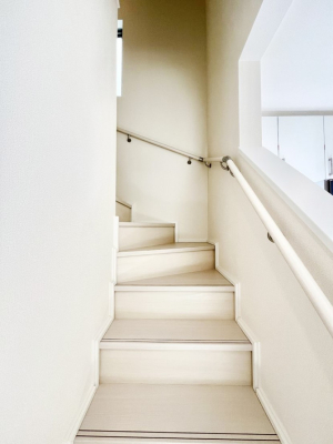 ���̑��@���S�����l�����K�i�ɂ͎肷���ݒu���Ă��܂�