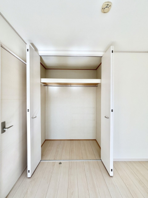 [@m̃N[[bgBŝŌ̈ߗނ܂܂B