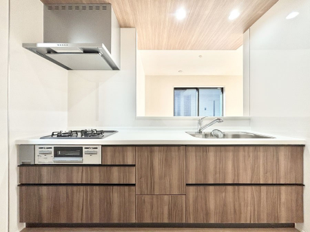 �L�b�`���@�������������I�ɁA�y�����I�V�X�e���L�b�`��  