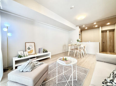 rO@Ƒ̓₩Șbŕ܂閾邢rO