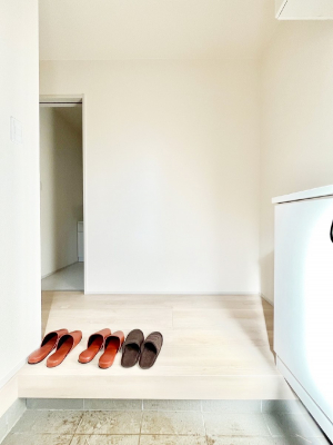 ���ց@�Ƒ��̋A��₨�q�l�������������}���錺��