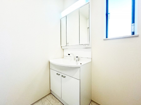 ���̑��@�L�X�Ƃ�Ƃ�̂��郉���h���[�X�y�[�X