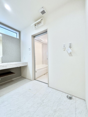 ̑@LXƂƂ̂郉h[Xy[XB  