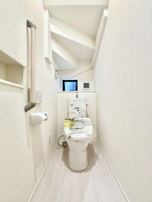 gC@gC1K2KꂼɔzuĂĂƂĂ֗łB 