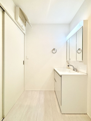 ���ʑ�E���ʏ��@���邢���ʏ��͖����̐g�x�x���y�����ł����Ⴂ�����ł��B