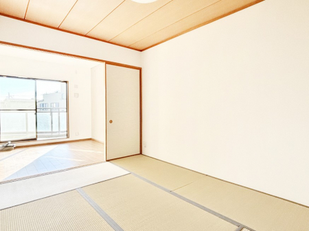 ̑ρ@rOƗׂ荇ĂaBقƈꑧła̋ԂYꂸɁB   