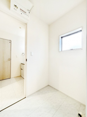 ���̑��@�_�炩�Ȓ��̌����������鑋�����������h���[�X�y�[�X