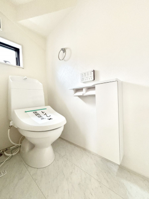 gC@gC1K2KꂼɔzuĂĂƂĂ֗łB 