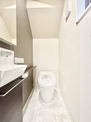 gC@gC͈ŜQӏĨo^o^SłB 