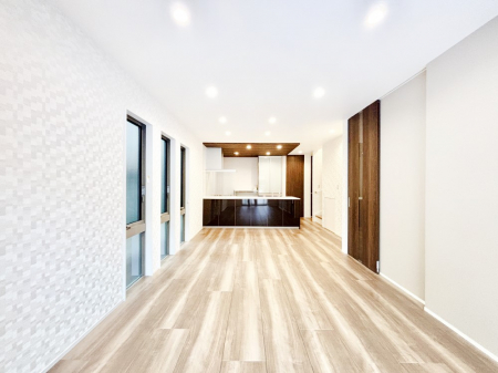 rO@i`eCXg̗D_炩Fg̃t[OfGȃrOłˁB