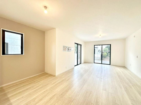 rO@傫ȑ炽Ղ̗zƕ郊rO