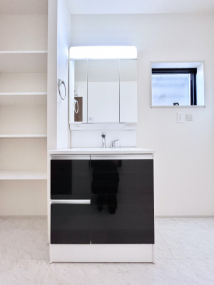 ���ʑ�E���ʏ��@�傫�����₷���O�ʋ��Ő�����������ʑ�́A�g�����Ȃ݃`�F�b�N�┧�̂������ɂ������߂ł��B 