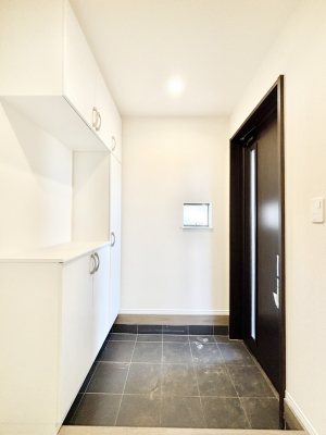 ���ց@���փh�A�ɃX���b�h���C���������Ă���̂Ō��̉��o�����Ă���܂��I