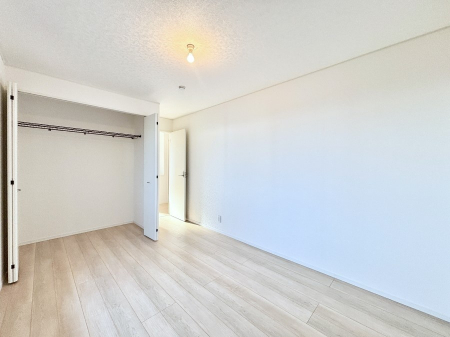 �q�������@�q�������ɂ��������߂Ȏ��[�X�y�[�X�����Ղ�̋���