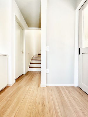 ���ց@�Ƒ��̋A��₨�q�l�������������}���錺��