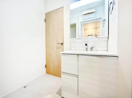 ���̑��@�������̂�����K��Ԃł��B�����̐g�x�x���C�����ǂ����g�������܂��B