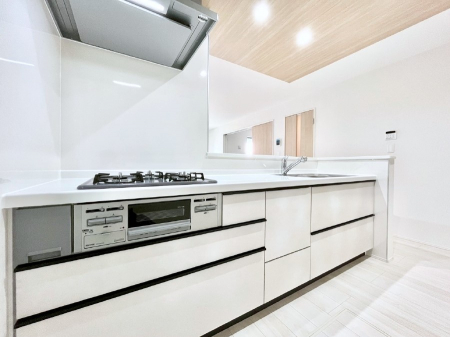 �L�b�`���@�����g���L�b�`��������A�g���₷�����������̂��₷���ɂ������܂����B 