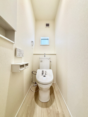 gC@gC1K2KꂼɔzuĂĂƂĂ֗łB 