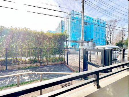 ���̑��@�e���X����̒��]�ł��B�Ί�����A�͂��ʂ�Ɩ��₵���v���X���Ă���܂��I