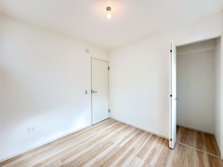 ���̑����ρ@�E�H�[�N�C���N���[�[�b�g�����邨�����I�G�߂��Ƃ̓���ւ����s�v�ŕ֗��ł��B 